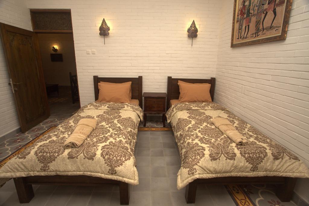 Satu Kayen Guest House 斯勒曼 外观 照片