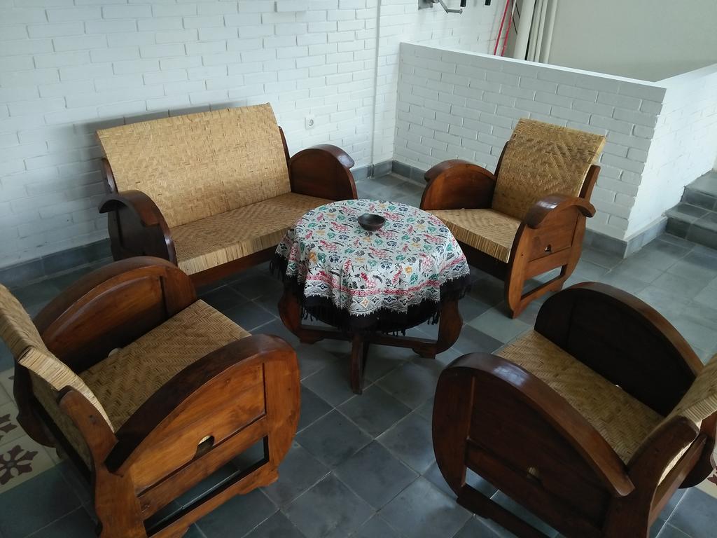 Satu Kayen Guest House 斯勒曼 外观 照片