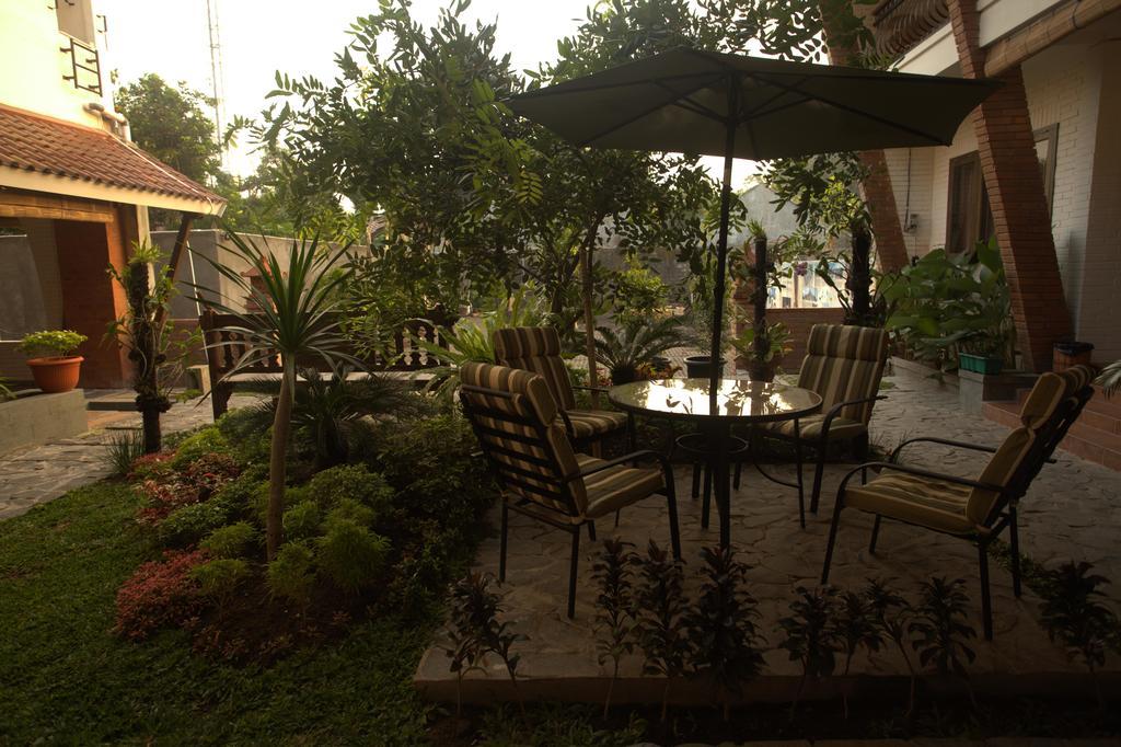 Satu Kayen Guest House 斯勒曼 外观 照片