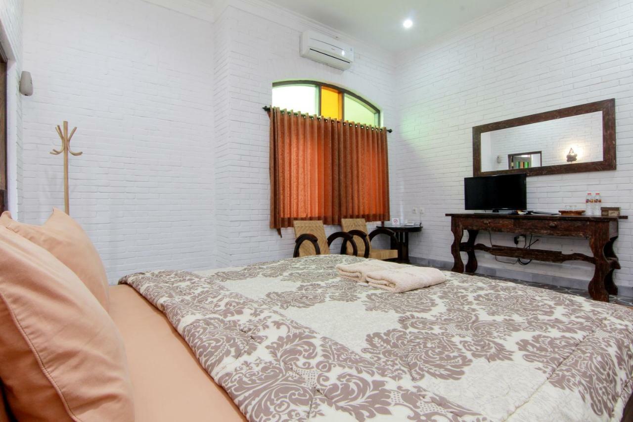 Satu Kayen Guest House 斯勒曼 外观 照片