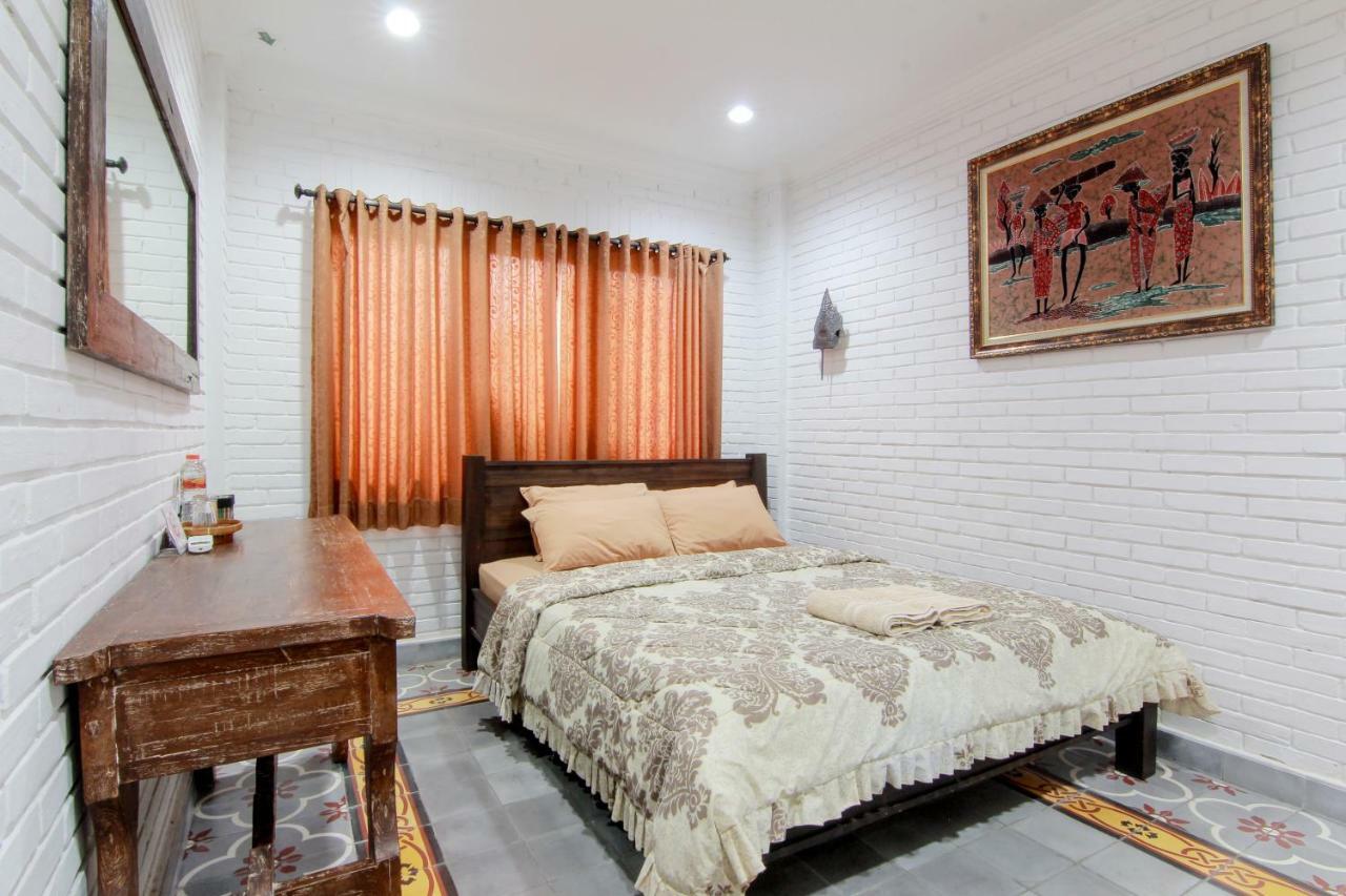 Satu Kayen Guest House 斯勒曼 外观 照片