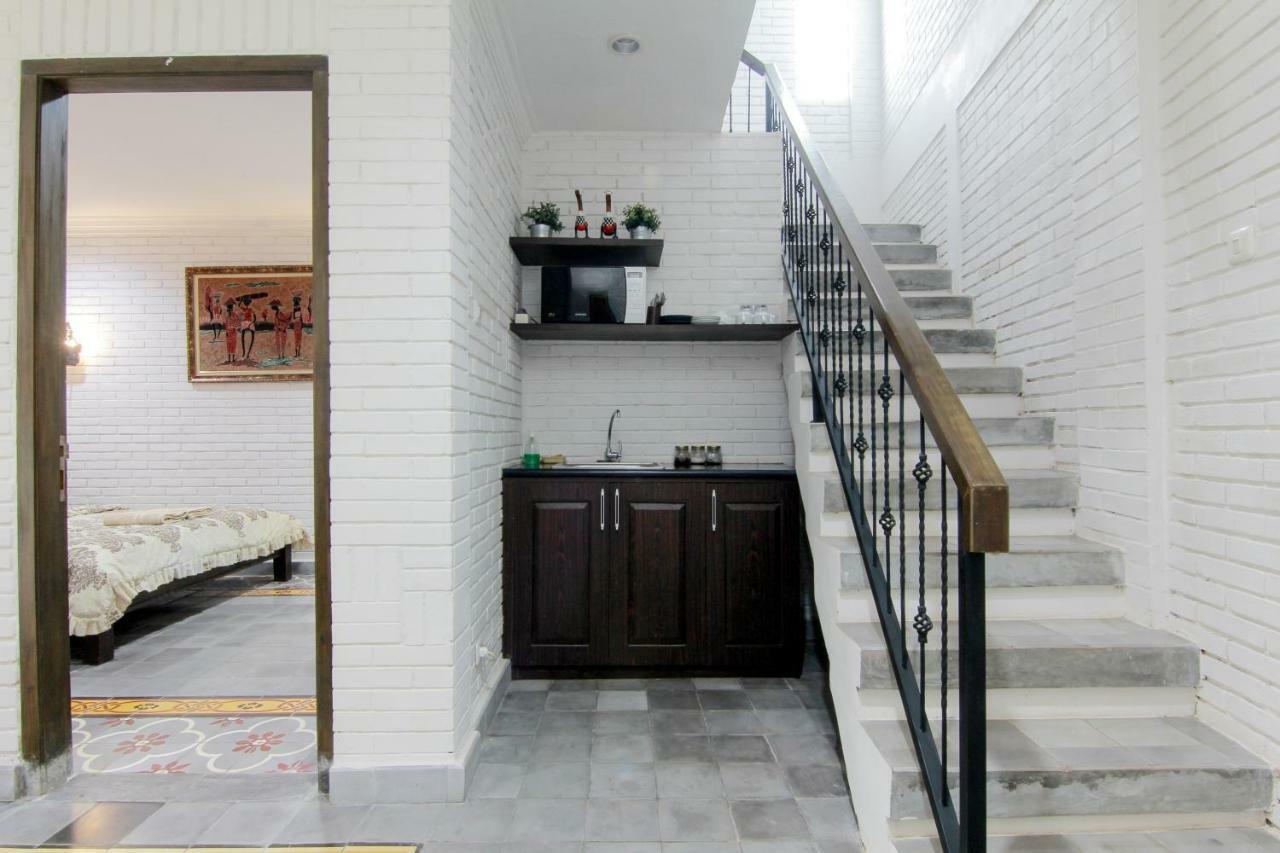 Satu Kayen Guest House 斯勒曼 外观 照片
