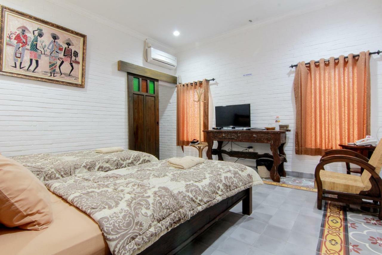 Satu Kayen Guest House 斯勒曼 外观 照片