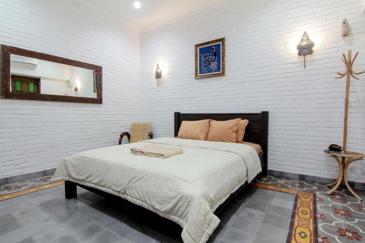 Satu Kayen Guest House 斯勒曼 外观 照片