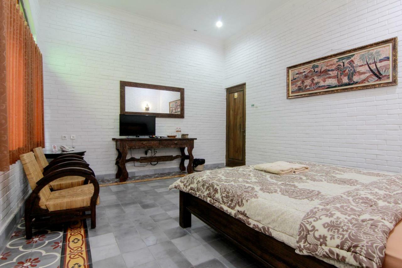 Satu Kayen Guest House 斯勒曼 外观 照片