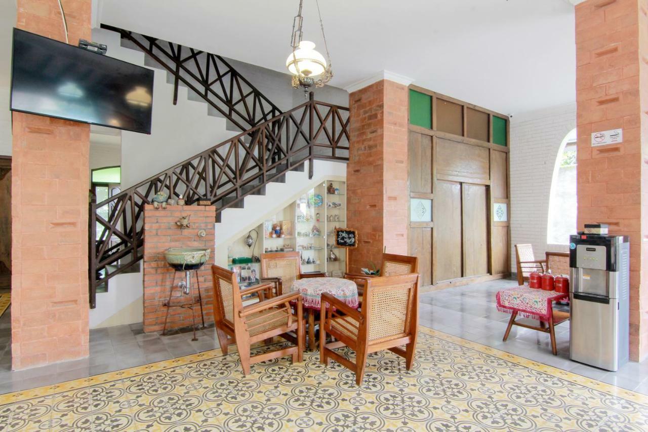 Satu Kayen Guest House 斯勒曼 外观 照片
